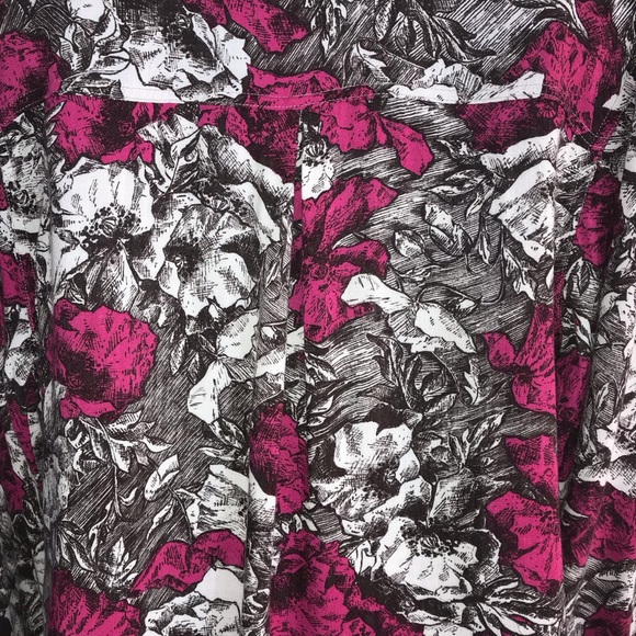 🔴 4/$15 Rock & Republic pink black white floral ls button up shirt sz M in EUC - Picture 10 of 15